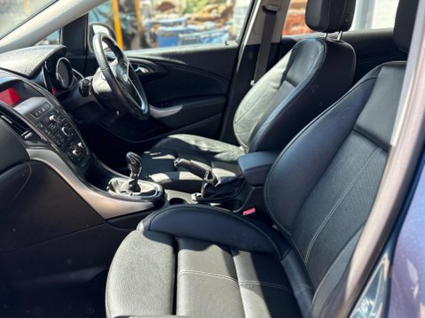 Vauxhall Astra 1.6 16v Elite Euro 5 5dr 27