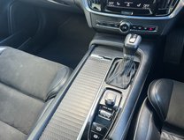 Volvo V90 2.0 D5 PowerPulse R-Design Pro Estate 5dr Diesel Auto AWD Euro 6 (235 ps) 29