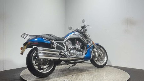 Harley-Davidson Street VROD VRSCR 2007 18K NEW MOT SERVICED RIDES WITHOUT FAULT 1130CC 4