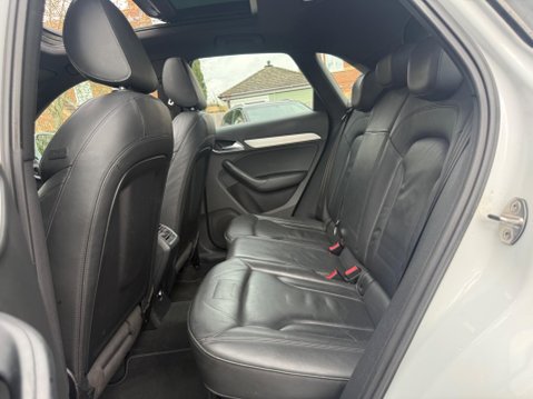 Audi Q3 2.0 TDI S line S Tronic quattro Euro 5 (s/s) 5dr 57