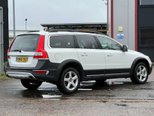 Volvo XC70 2.4 D5 SE Lux Estate 5dr Diesel Auto AWD Euro 6 (s/s) (220 ps) 8