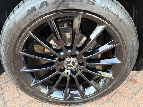Mercedes-Benz GLA 1.6 GLA200 AMG Line Edition SUV 5dr Petrol 7G-DCT Euro 6 (s/s) (156 ps) 35