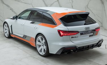 Audi RS6 GT 12