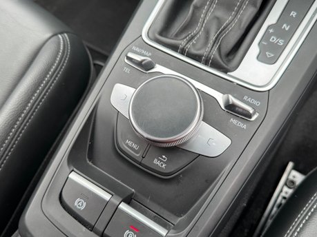 Audi Q2 TFSI S LINE 19