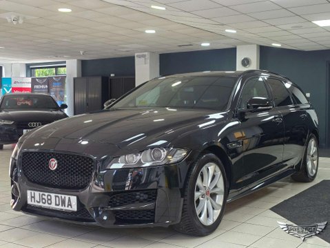 Jaguar XF 2.0i R-Sport Sportbrake Auto Euro 6 (s/s) 5dr 38