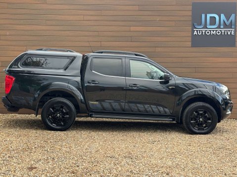 Nissan Navara 2.3 Navara N-Guard dCi 4WD 5dr 3