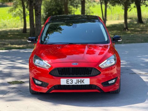 Ford Focus 1.5 Focus Zetec S Red Edition 5dr 21