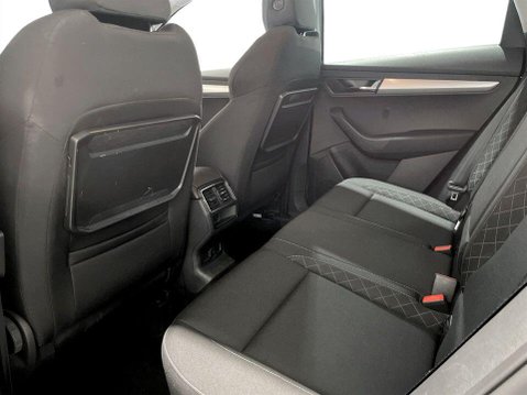 Skoda Karoq 1.5 TSI ACT SE SUV 5dr Petrol DSG Euro 6 (s/s) (150 ps) 19