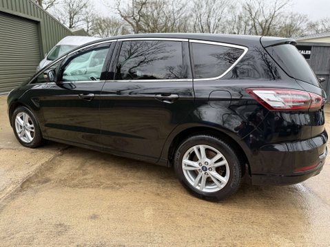 Ford S-Max 2.0 S-Max Titanium TDCi Auto 5dr 19