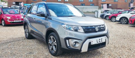 Suzuki Vitara SZ5 RUGGED.. 7 SERVICES.. SAT NAV..ELECTRIC OPENING SUNROOF..AIR CON.. 1