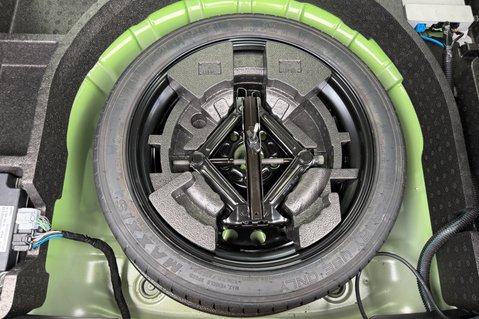 Ford Focus ST -PAN ROOF -PARKING/PERFORMANCE/ASSIST PACKS -HUD -B&O - MEAN GREEN 62