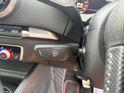 Audi A3 S3 TFSI QUATTRO BLACK EDITION S TRONIC TECH PACK 23