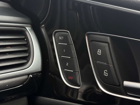 Audi A7 3.0 TDI V6 Black Edition Sportback S Tronic quattro Euro 5 (s/s) 5dr 77