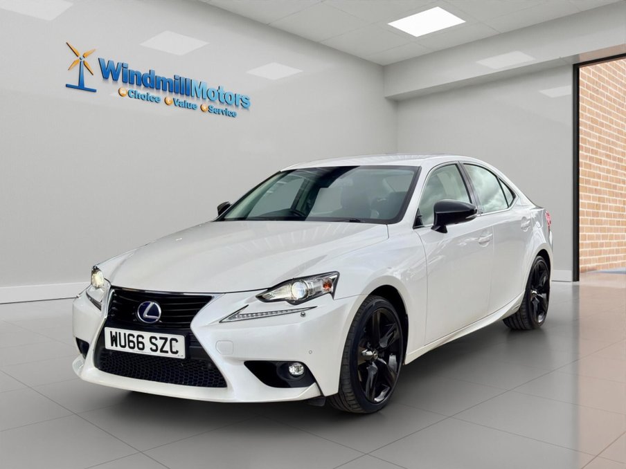 2016 Lexus Is — image 6