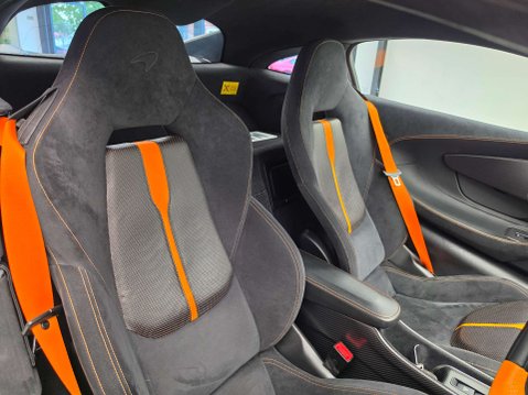 McLaren 570S 3.8T V8 Coupe 2dr Petrol SSG Euro 6 (s/s) (570 ps) 2