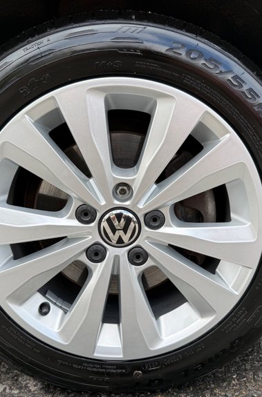 Volkswagen Golf SE TDI BMT -£20 ROAD TAX -1 OWNER -11 SERVICES -SATNAV -ADAPTIVE CRUISE 