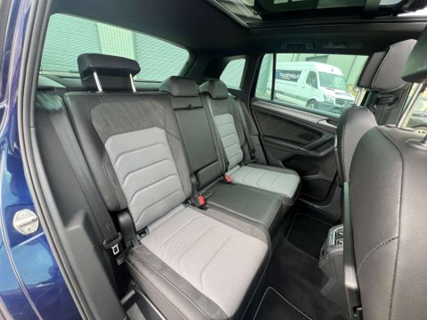 Volkswagen Tiguan 2.0 Tiguan R-Line TDI BlueMotion Technology 4Motion Semi-Automatic 4WD 5dr 21