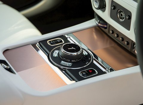 Rolls-Royce Wraith 'Inspired By British Music' Ronnie Wood 23