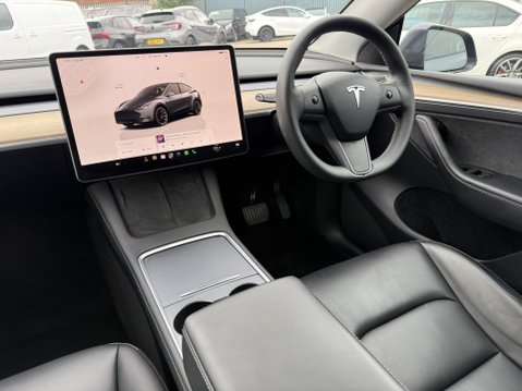 Tesla Model Y SUV 5dr Electric Auto RWD (346 ps) 29