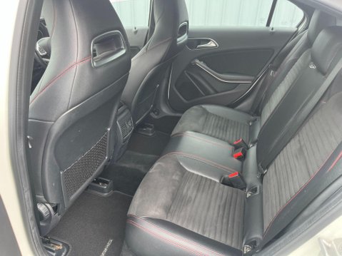 Mercedes-Benz A Class 2.1 A200d AMG Line Euro 6 (s/s) 5dr 37
