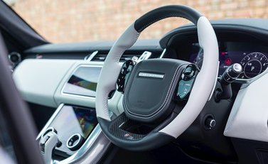 Land Rover Range Rover Sport 5.0 SVR 11