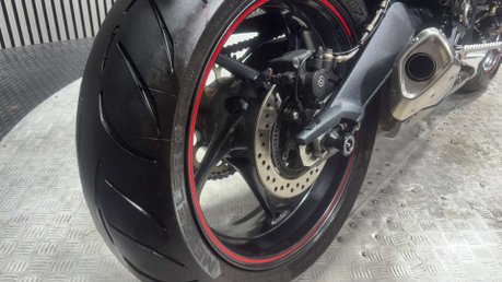 Triumph Street Triple R 2013 13K EXCELLENT CONDITION NEW MOT 675CC TRIPLE 23