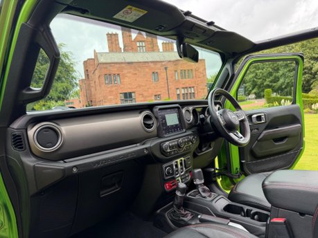 Jeep Wrangler RUBICON 19
