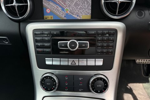 Mercedes-Benz SLK SLK250 BLUEEFFICIENCY AMG SPORT ED125..11 SERVICES..LAST OWNER 9 YEARS.. 34