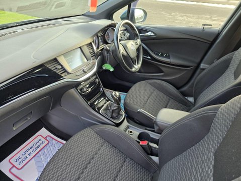 Vauxhall Astra 1.4i SRi Euro 6 5dr 41