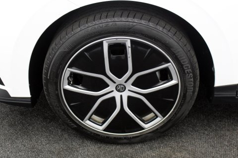 MG MG4 5dr 150kW Trophy EV Trophy Long Range 64kWh Electric Automatic 40