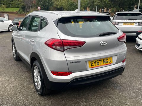 Hyundai TUCSON 1.6 GDi Blue Drive SE Nav Euro 6 (s/s) 5dr 9