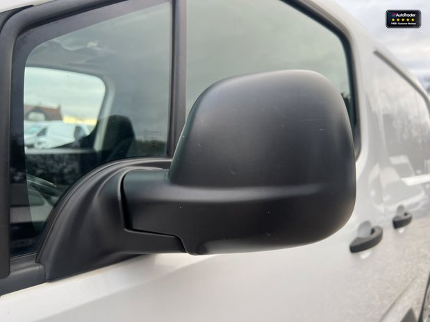 Citroen Berlingo SWB L1H1 650 Enterprise Bluehdi Air Con Sensors EURO 6 NO VAT 13