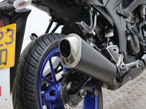 Suzuki GSX-S125 GSXS 125 RLXM3 26