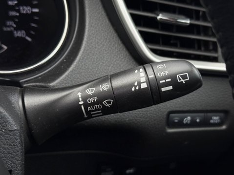 Nissan X-Trail 1.6 dCi Tekna XTRON Euro 5 (s/s) 5dr 95