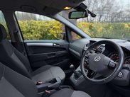 Vauxhall Zafira 1.8 Zafira Design Nav 5dr 34