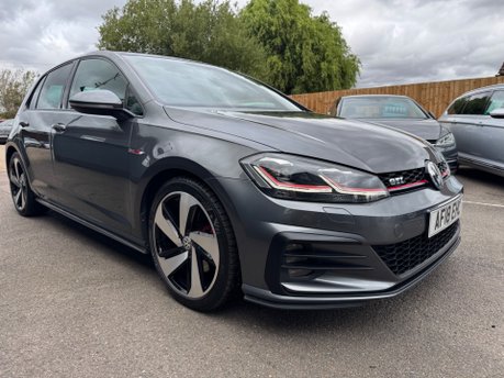 Volkswagen Golf GTI TSI DSG