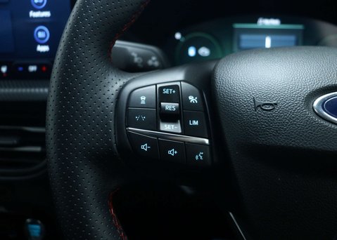 Ford Kuga 2.5 Duratec 14.4kWh ST-Line X SUV 5dr Petrol Plug-in Hybrid CVT Euro 6 (s/s 37