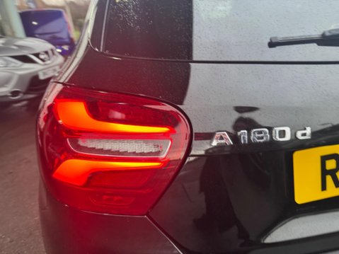 Mercedes-Benz A Class 1.5 A180d Sport Edition 7G-DCT Euro 6 (s/s) 5dr 12