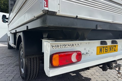 Vauxhall Movano R3500 L2 145 ps Dropside Truck with PH FV500 Swing Lift 18