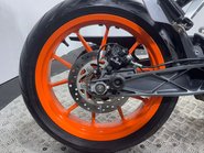 KTM 390 DUKE 2014 FULL HISTORY ONLY 5K VERY CLEAN A2 READY NAKED BIKE 390CC 35