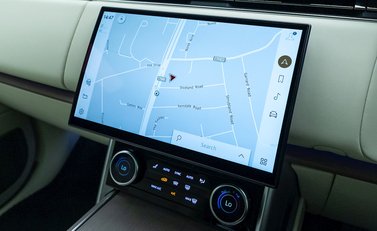 Land Rover Range Rover P530 First Edition 23