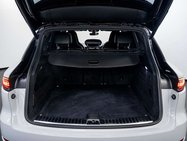 Porsche Cayenne 4.0T V8 GPF Turbo SUV 5dr Petrol TiptronicS 4WD Euro 6 (s/s) (550 ps) 18