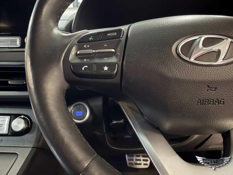 Hyundai KONA 64kWh Premium Auto 5dr (10.5kW Charger) 53
