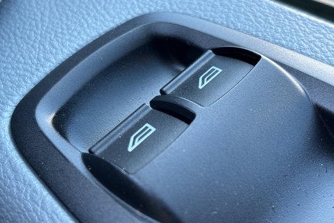 Ford Transit 350 L3 Srw 170 ps Dropside Truck with Tail lift 35