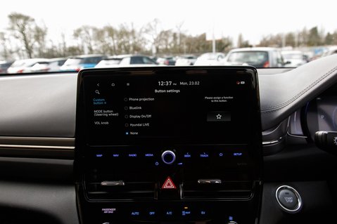 Hyundai IONIQ PREMIUM 27