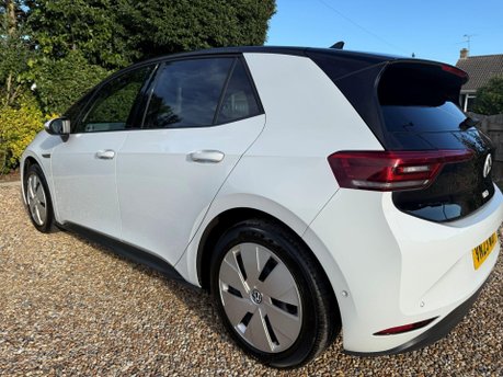 Volkswagen ID.3 Pro Performance 58kWh Family Auto 5dr 11