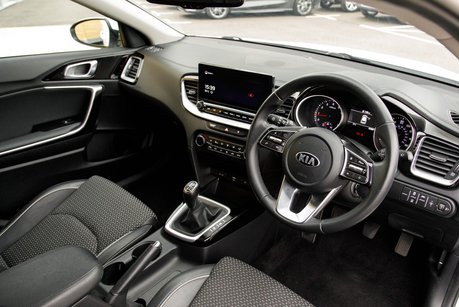 Kia Ceed 3 ISG
