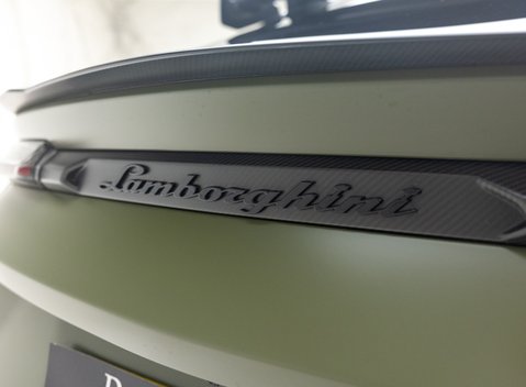 Lamborghini Urus PERFORMANTE 57
