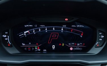 Lamborghini Urus SE 21