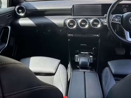Mercedes-Benz A Class 1.3 A180 Sport (Executive) Hatchback 5dr Petrol 7G-DCT Euro 6 (s/s) (136 ps 7
